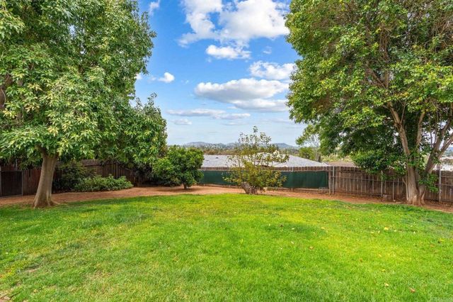 2029 Ginny Lane, Escondido, CA 92025