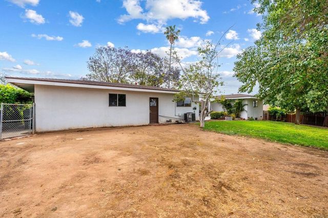 2029 Ginny Lane, Escondido, CA 92025