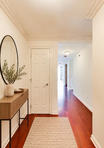 21 E HURON Street 1802, Chicago, IL 60611