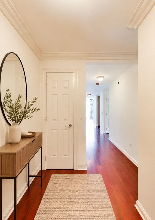 21 E HURON Street 1802, Chicago, IL 60611 — photo 3