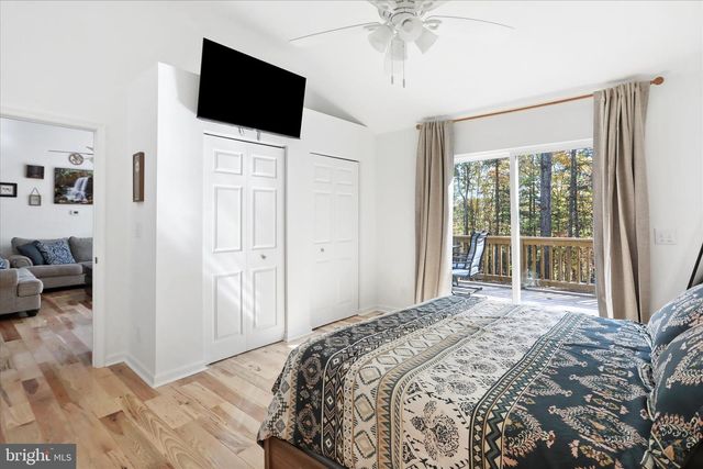 598 CRAB APPLE RD, Mt Jackson, VA 22842