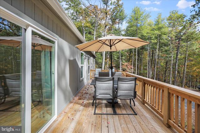 598 CRAB APPLE RD, Mt Jackson, VA 22842
