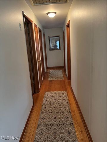 207 Lindsey Avenue, Marietta, OH 45750