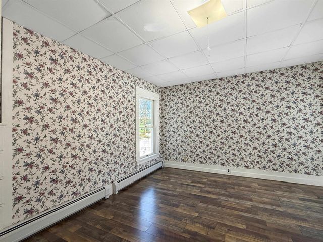 14 Lombard Street, Colebrook, NH 03576