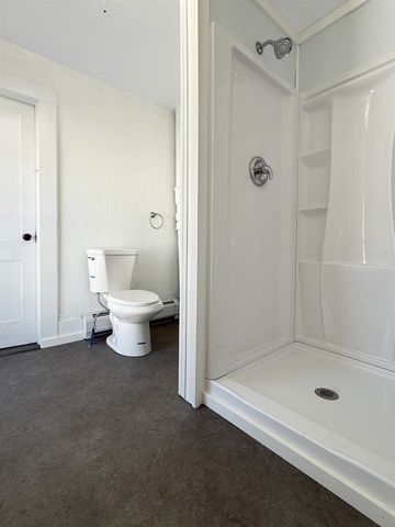 14 Lombard Street, Colebrook, NH 03576