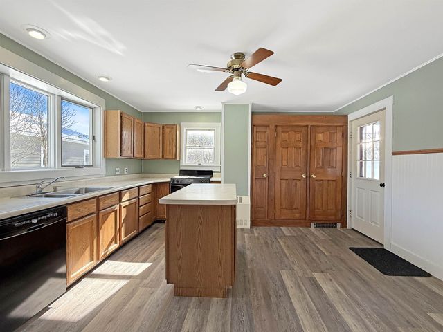 14 Lombard Street, Colebrook, NH 03576