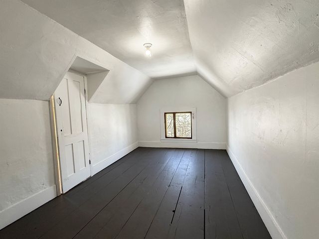 14 Lombard Street, Colebrook, NH 03576