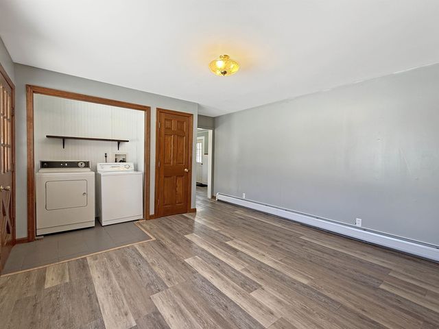 14 Lombard Street, Colebrook, NH 03576