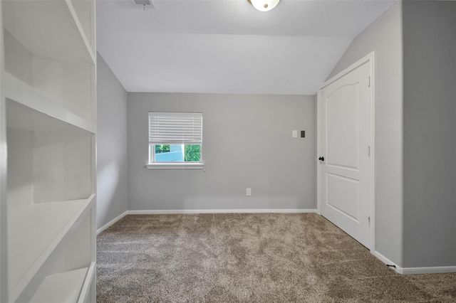 110 Pickerel Point, Montgomery, TX 77316