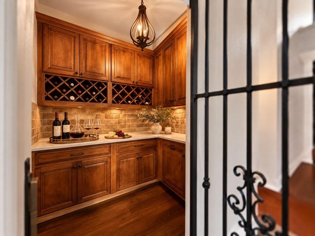 110 Pickerel Point, Montgomery, TX 77316