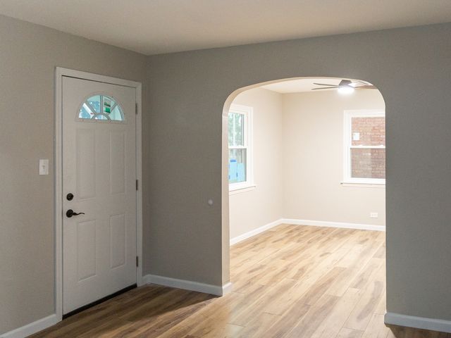 439 Morris Avenue, Bellwood, IL 60104