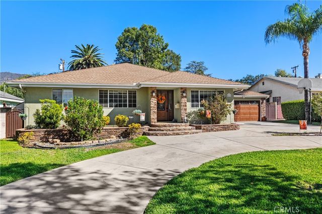 611 E Foothill Blvd, Glendora, CA 91741