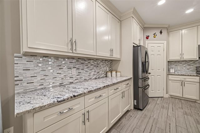 709 Coen Road, Arcola, TX 77583