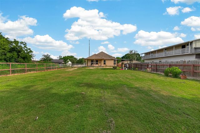 709 Coen Road, Arcola, TX 77583