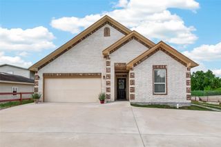 709 Coen Road, Arcola, TX 77583