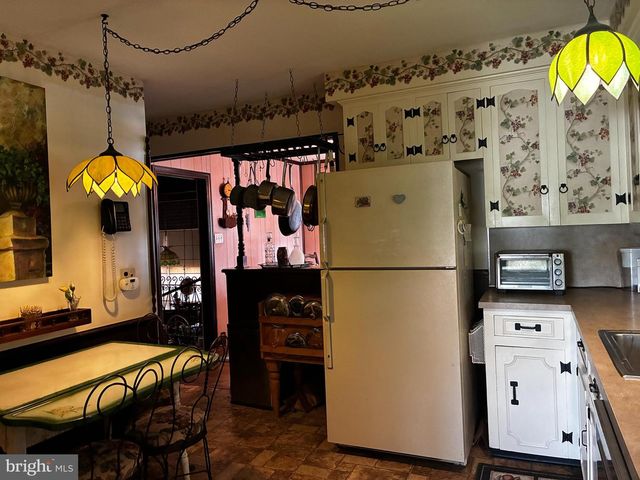 569 KINGMAN AVE, Vineland, NJ 08360