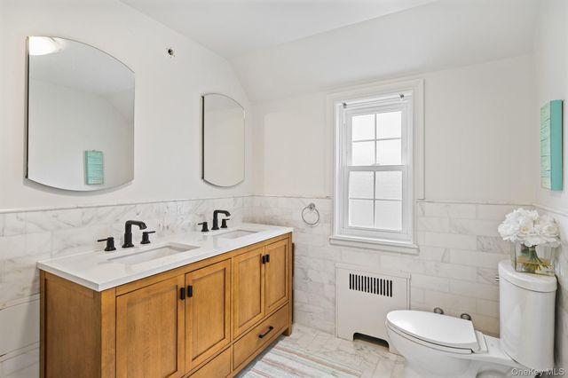 191 Dunwoodie Street, Yonkers, NY 10704