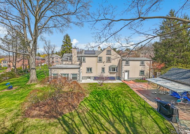 191 Dunwoodie Street, Yonkers, NY 10704
