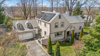 191 Dunwoodie Street, Yonkers, NY 10704