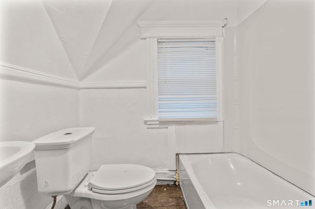 77 Wall Street 3, Waterbury, CT 06705