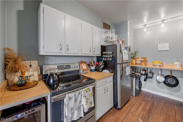 13800 Fairhill Road 509, Shaker Heights, OH 44120