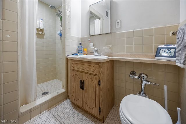 13800 Fairhill Road 509, Shaker Heights, OH 44120