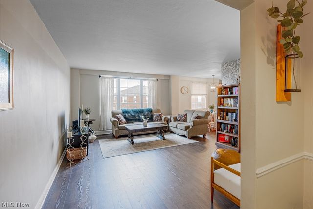 13800 Fairhill Road 509, Shaker Heights, OH 44120