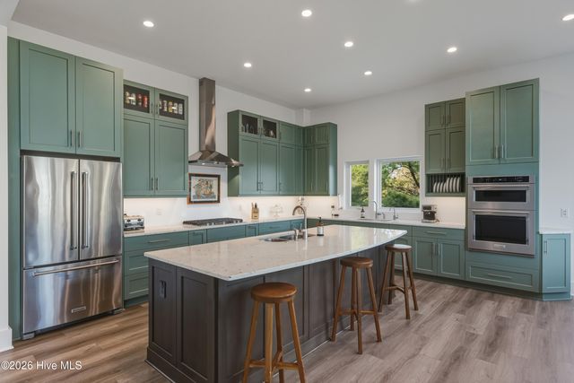 135 Heron Cove Road, Hampstead, NC 28443