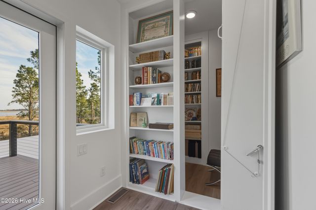 135 Heron Cove Road, Hampstead, NC 28443