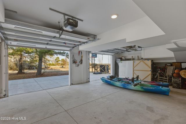 135 Heron Cove Road, Hampstead, NC 28443