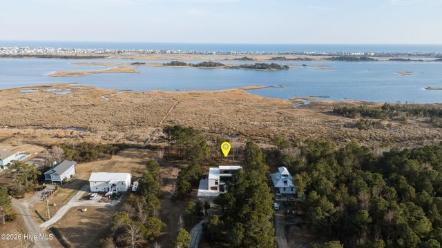 135 Heron Cove Road, Hampstead, NC 28443