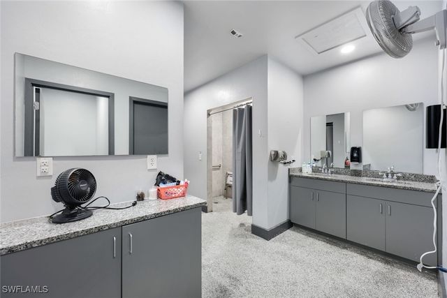 326 SW 2nd TER, Cape Coral, FL 33991