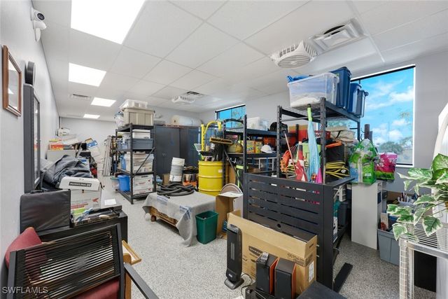 326 SW 2nd TER, Cape Coral, FL 33991