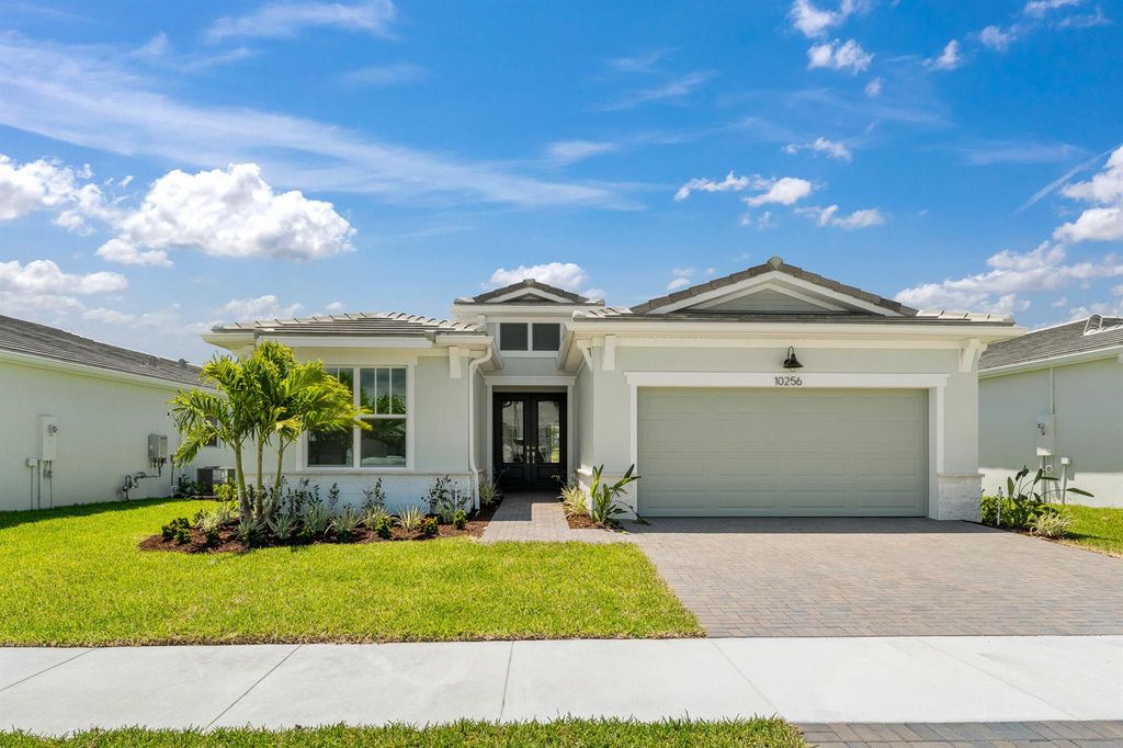 11976 SW Pantone Street, Port St. Lucie, FL 34987