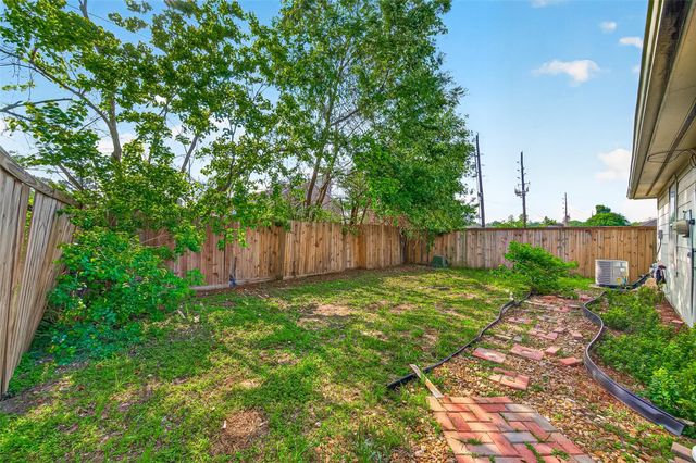 13006 Rose Landing Drive, Houston, TX 77070