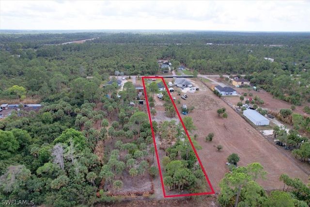 2963 40th AVE SE, Naples, FL 34117