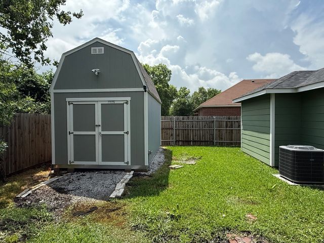 505 Thomas Street, Terrell, TX 75160