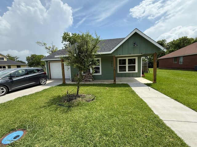 505 Thomas Street, Terrell, TX 75160