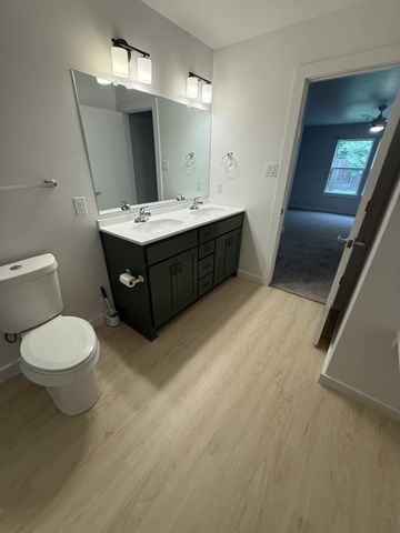 505 Thomas Street, Terrell, TX 75160