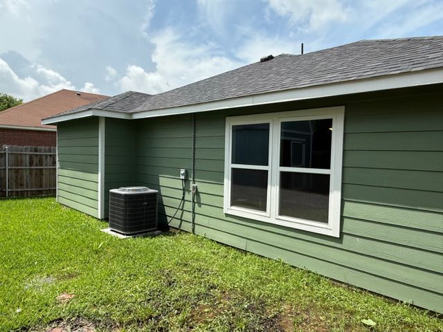 505 Thomas Street, Terrell, TX 75160