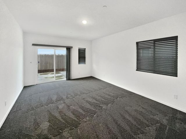 12153 Alamosa Dr, Rancho Cordova, CA 95742