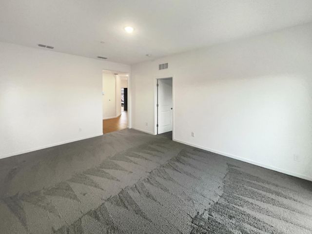 12153 Alamosa Dr, Rancho Cordova, CA 95742