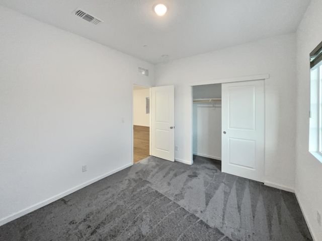 12153 Alamosa Dr, Rancho Cordova, CA 95742