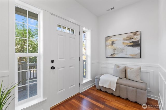631 Ilwaco Avenue NE, Renton, WA 98059