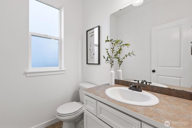 631 Ilwaco Avenue NE, Renton, WA 98059
