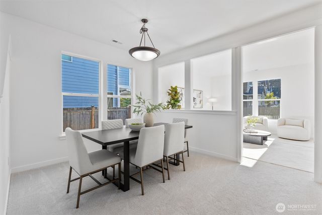 631 Ilwaco Avenue NE, Renton, WA 98059