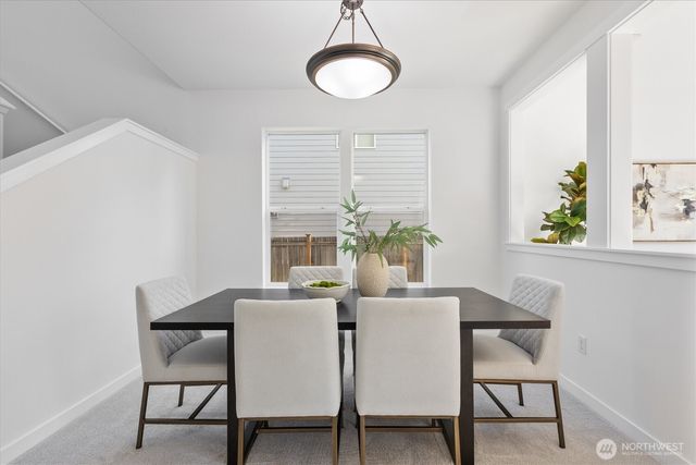 631 Ilwaco Avenue NE, Renton, WA 98059