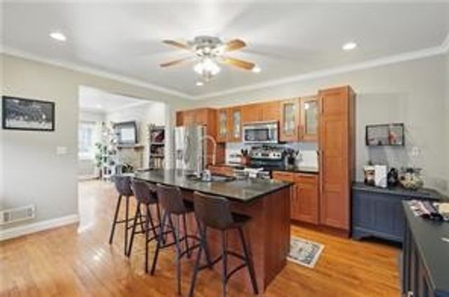 2511 MISSION STREET, South Side, PA 15203