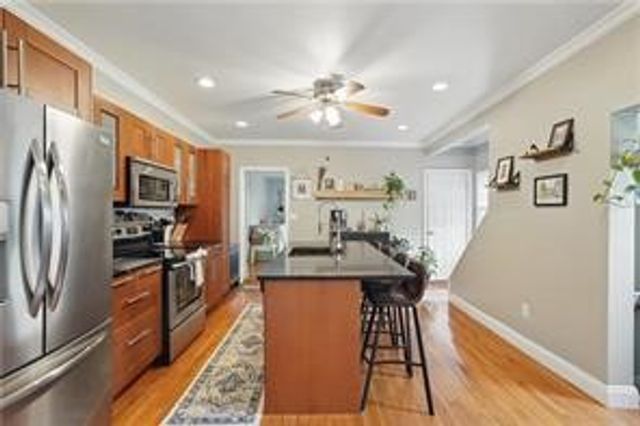 2511 MISSION STREET, South Side, PA 15203