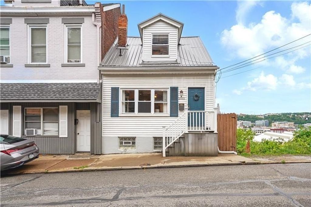 2511 MISSION STREET, South Side, PA 15203